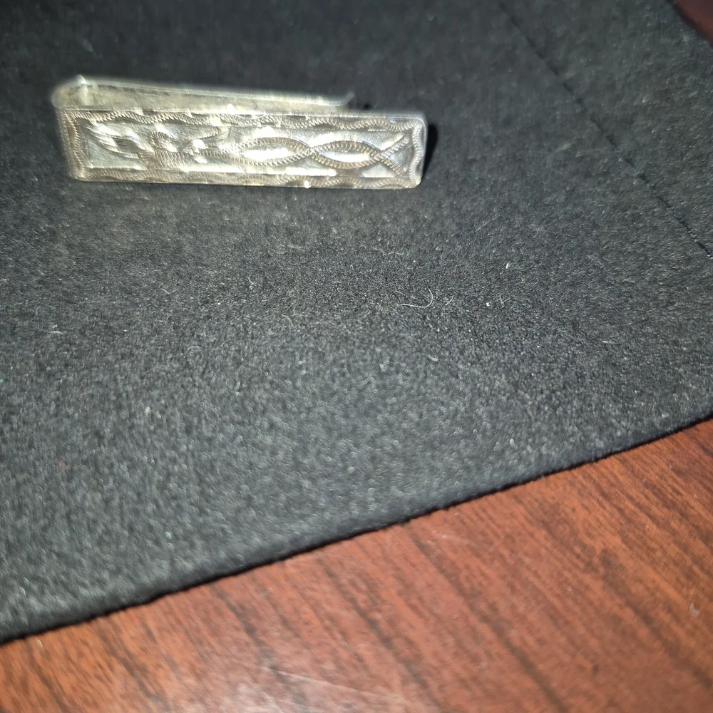 Silver-Tone Patterned Tie Clip for Men